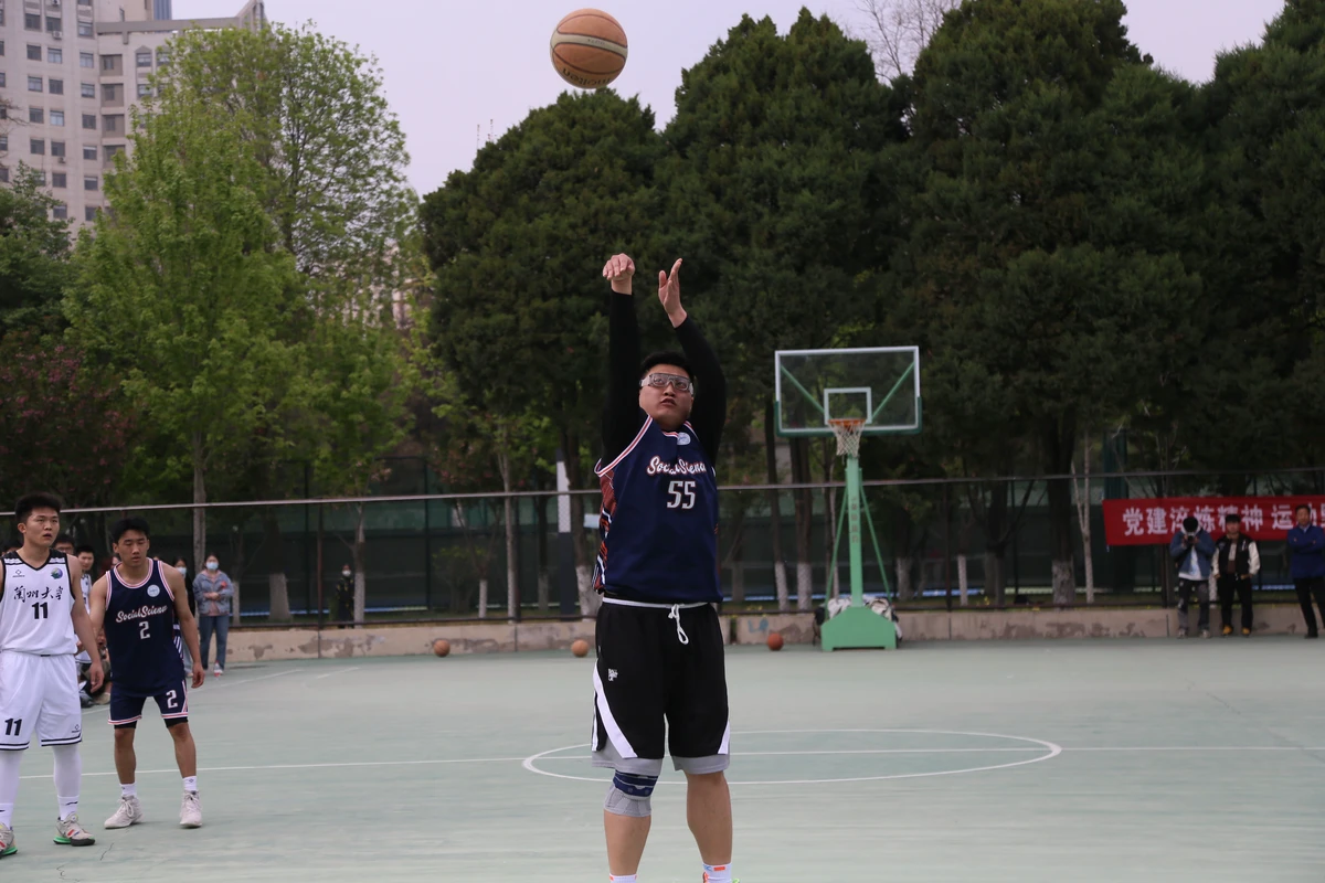 中学生如何通过比赛积累经验_1